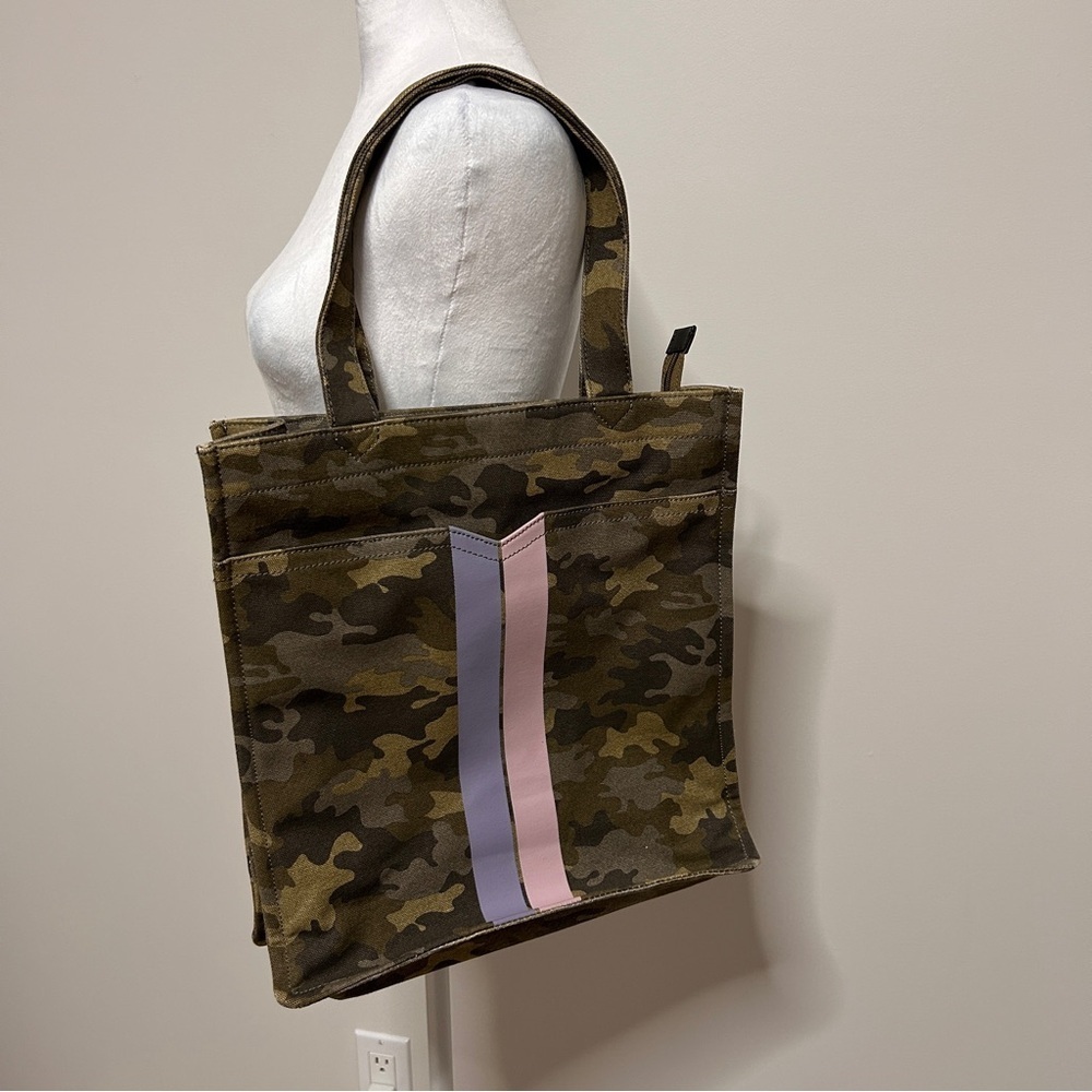 2 for $14 Stella & Dot Canvas Camo Tote Bag Missing Crossbody Strap